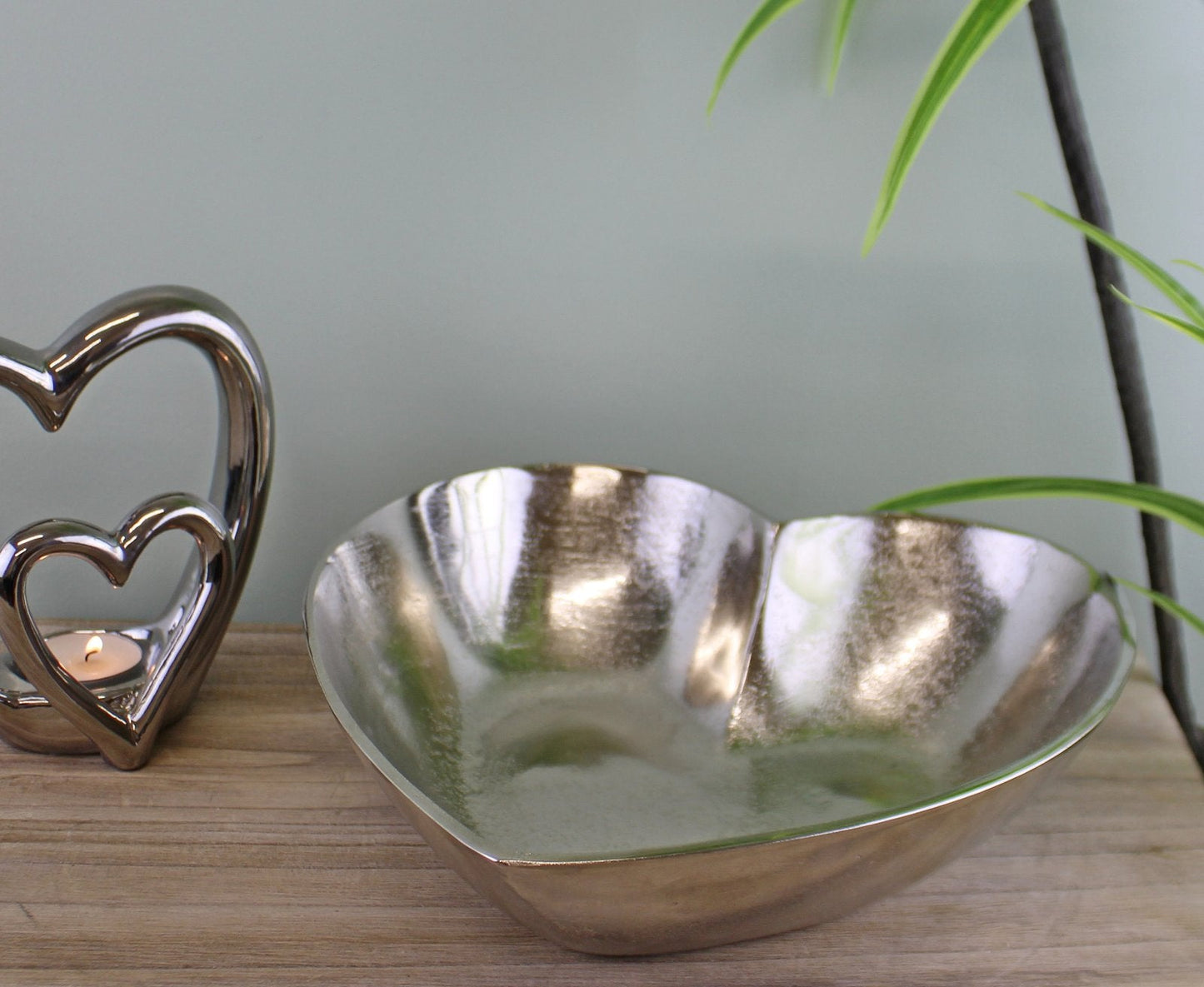 Silver Metal Heart Shaped Decorative Bowl-1